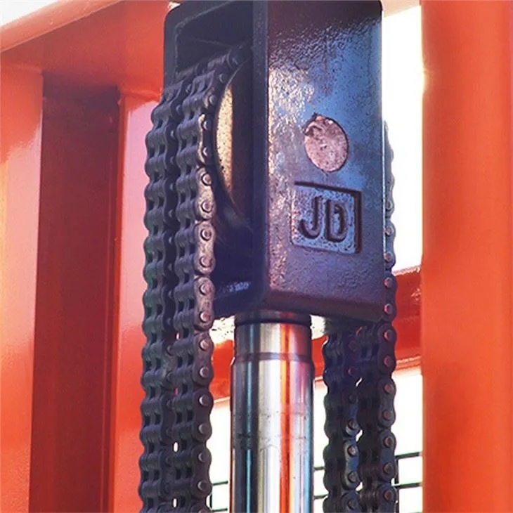 2ton stacker forklift